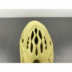 Hypeyourbeast Yeezy Foam Runner'Yellow'