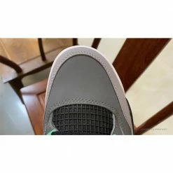 Hypeyourbeast Air Jordan 4 Retro'Green Glow'