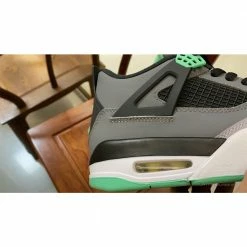 Hypeyourbeast Air Jordan 4 Retro'Green Glow'