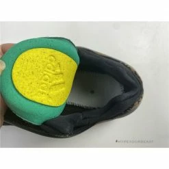 Hypeyourbeast Yeezy 700 V3'Clay Brown'