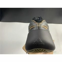 Hypeyourbeast Yeezy 700 V3'Clay Brown'