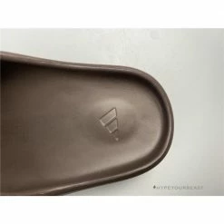 Hypeyourbeast Adidas Yeezy Slide Soot