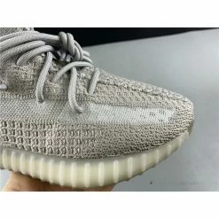 HypeYourBeast Adidas Yeezy Boost 350 V2'Tail Light'