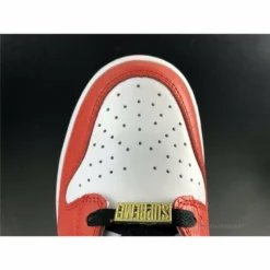 Hypeyourbeast Nike Dunk High X Supreme Red