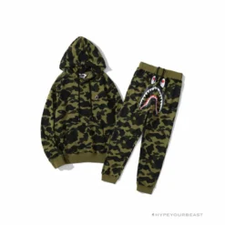 HypeYourBeast BAPE Camouflage Kangaroo Hooded Hoodie Green Clothes