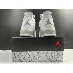HypeYourBeast Air Jordan 4'White Tech Grey'