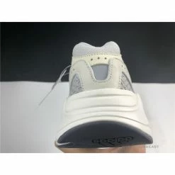 Hypeyourbeast Adidas Yeezy Boost 700 V2'Cream'