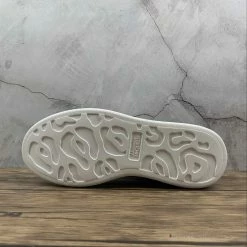 HypeYourBeast Alexander McQueen White / Blue Sparkle A. Mcqueen