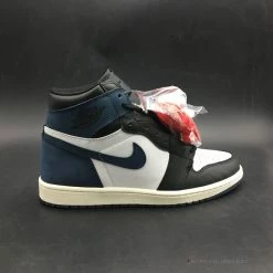 Hypeyourbeast Air Jordan 1 Retro High OG Blue Moon