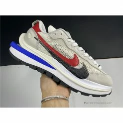 Hypeyourbeast Sacai X Nike Pegasus Vaporfly White / Red