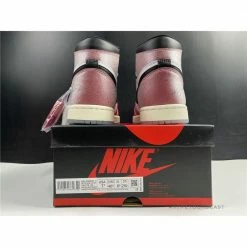 Hypeyourbeast Trophy Room X Air Jordan 1 High OG