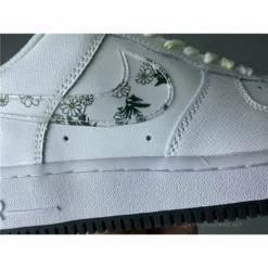 HypeYourBeast Nike Air Force 1 Low'Daisy Pack'