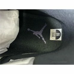 Hypeyourbeast Air Jordan 11 Low'White / Concord'