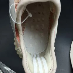 Hypeyourbeast Adidas Yeezy Boost 350 V2'Sply Pink'