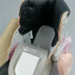 Hypeyourbeast Jordan 1 Retro High OG Defiant SB NYC To Paris